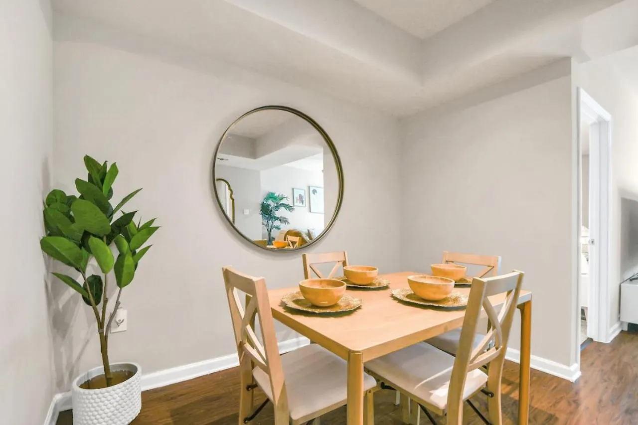 Apartment Cozy Retreat Getaway Family-Sized By Lake Eola Orlando